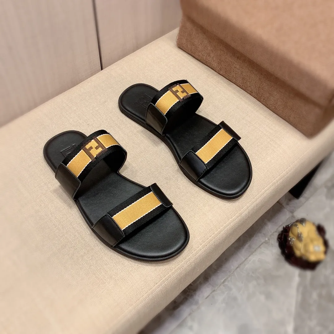 Slippers: New model: Factory price: 220💰💰🎩🎩🔥🔥《 Fendi FENDI* 》Series of slippers top purchasing agent 🔍🔍Men's 2022 counters are on sale simultaneously, original imported cowhide from Italy, exquisite workmanship,), sole: (super comfortable) original sole provided by the original factory, ⚠️ The exclusive double-layer movable molded bottom is super comfortable⚠️, the real thing is more beautiful🎬The real thing is more beautiful🔍🔍original order quality, you can enter and leave the counter at will, the correct size is 38-44, you can order 45. Long-term availability 266